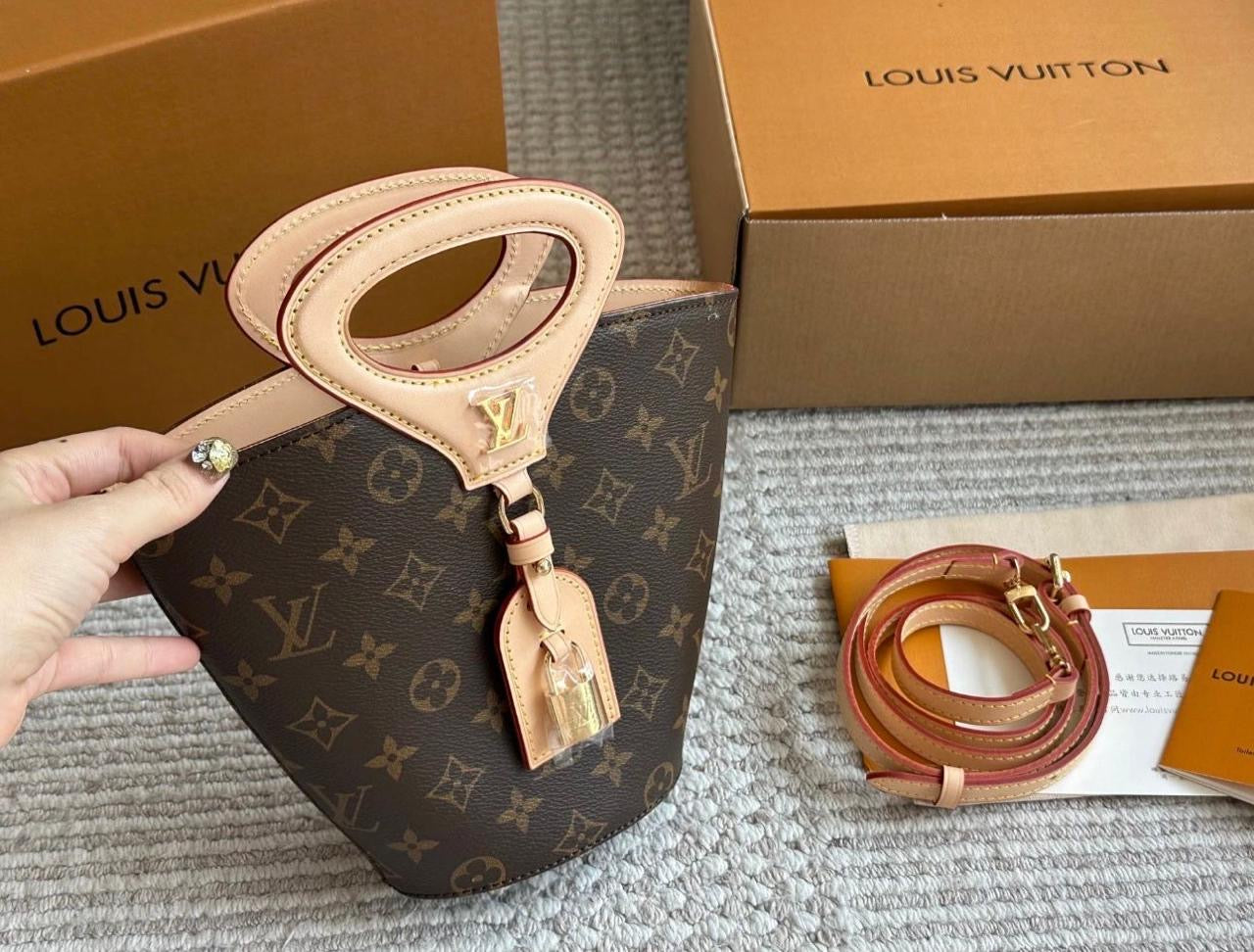 VL Handbag