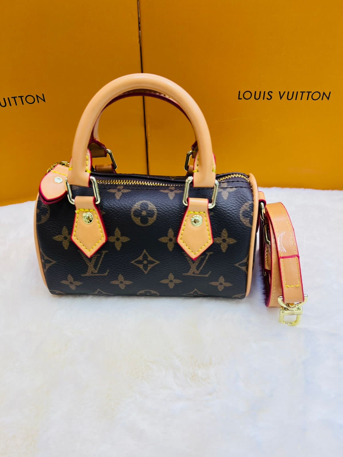 VL Handbag