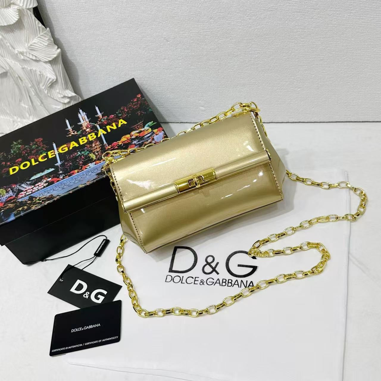D & G Handbag