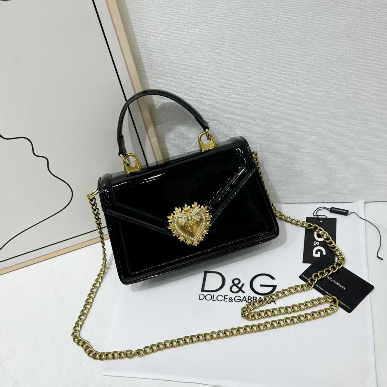 D & G Handbag